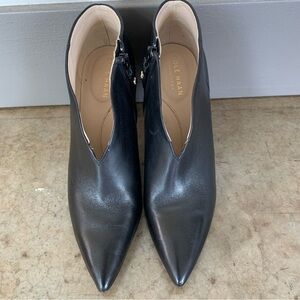Cole Haan Viana Pointed Toe Booties Size‎ 7M